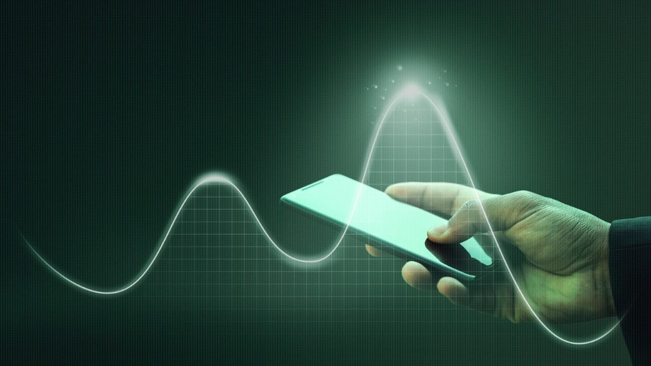 Новое открытие ученых ИЯФ СО РАН может привести к повышению скорости интернета Передача данных через интернет осуществляется п...