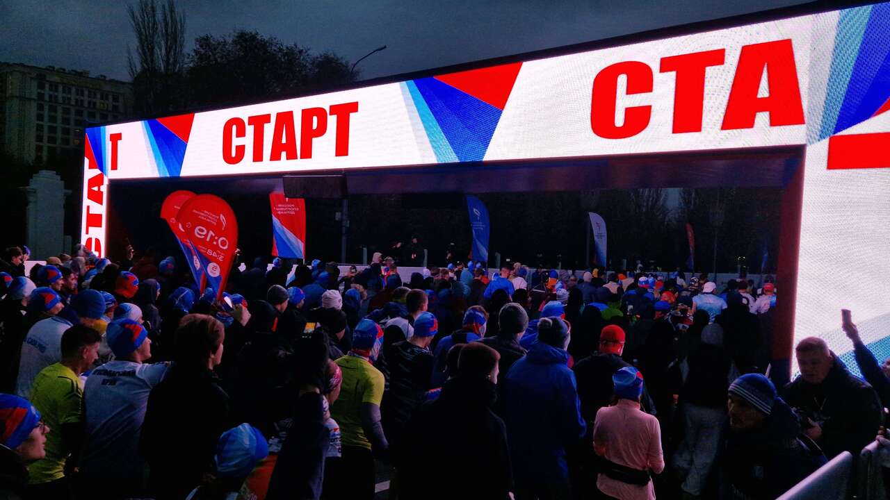 "Где-то наверху солнце есть": ноябрьский забег в защиту "Чистого спорта" в Самаре Самый массовый, самый принципиальный и, вопреки...