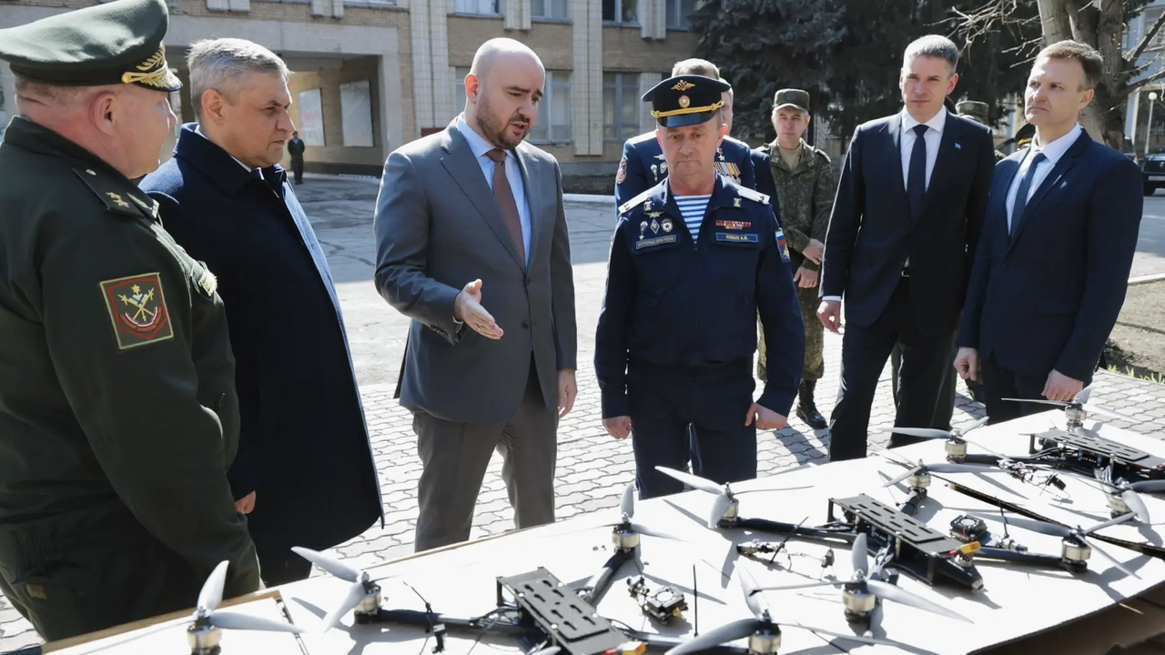 Самарская область передала в зону СВО 400 дронов Губернатор Самарской области сообщил о подготов...