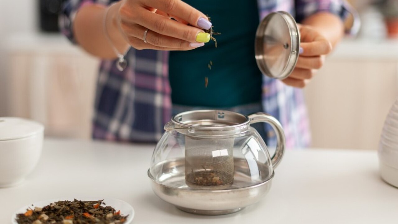 MJ: заваривание в гайвани ведет к повышению антиоксидантов в зеленом чае Исследования в области биохимии и нутрициологии...