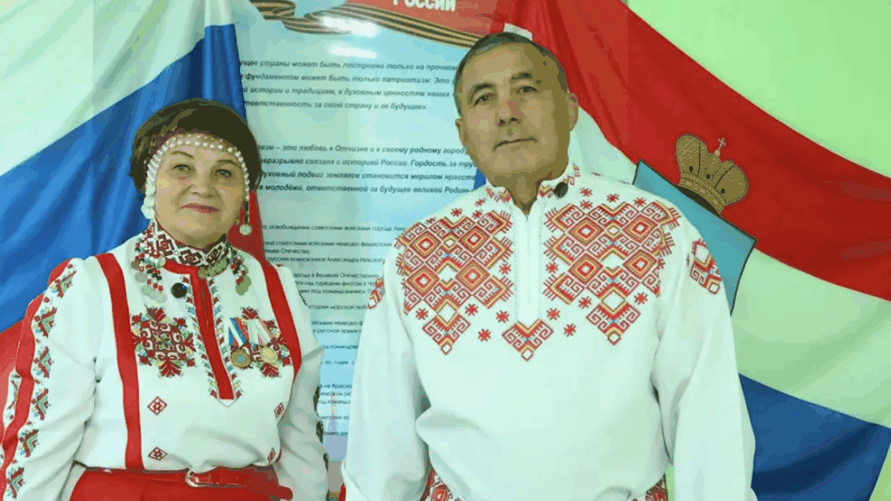 Жители Самарской области голосуют в национальных костюмах, сочетая гражданский долг и традиции В Самарской области проходят трёхдневные выборы...