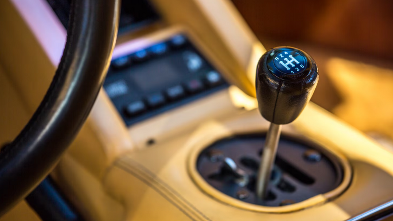 Названы главные причины неисправностей механической коробки передач автомобиля Водители с недостаточным уровнем профессиональн...