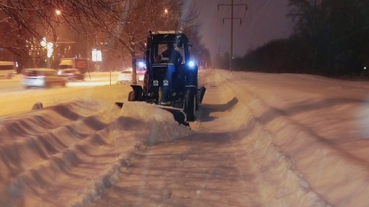 В Самаре в течение всей ночи продолжали работат...