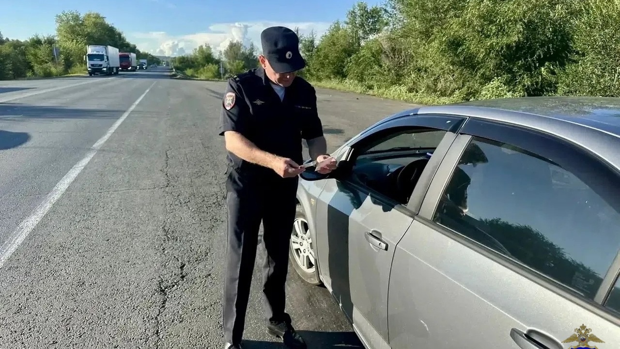 В Волжском районе полицейские задержали нарушителей миграционного законодательства В августе текущего года на шестом километре тра...