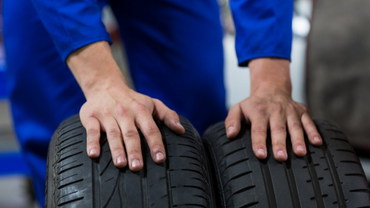 Вильфанд советует водителям менять летнюю резин...