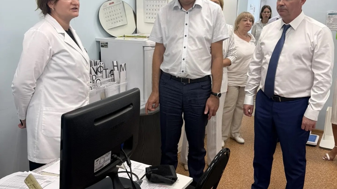 На базе Безенчукской больницы идет подготовка к открытию современного дневного стационара медицинской реабилитации Такое специализированное подразделение будет ед...