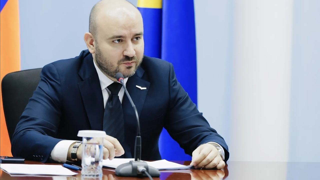 Губернатор Вячеслав Федорищев обсудил меры подд...