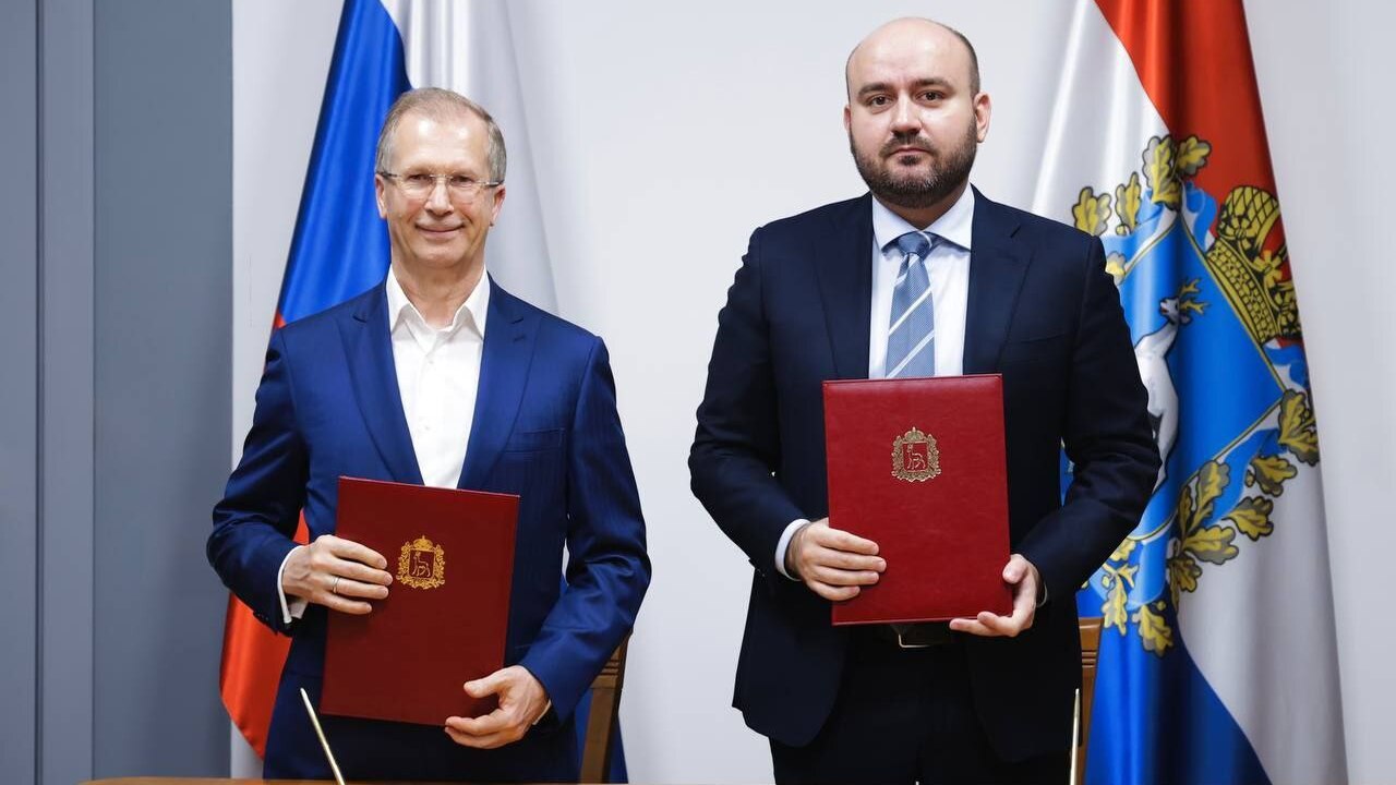 Губернатор Вячеслав Федорищев и президент «Шкулев Медиа Холдинг» заключили соглашение о сотрудничестве Во вторник, 25 ноября, в Самаре Губернатор Вяче...