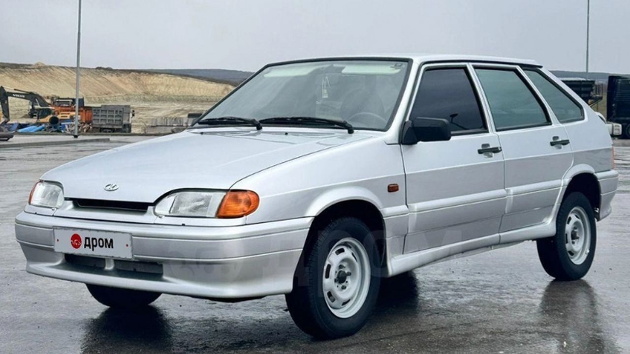 В городе Самаре предлагается к продаже легковой...