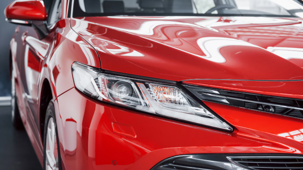 В РФ стартовали продажи новых бюджетных кроссоверов Chevrolet Trax В Российской Федерации начался коммерческий зап...