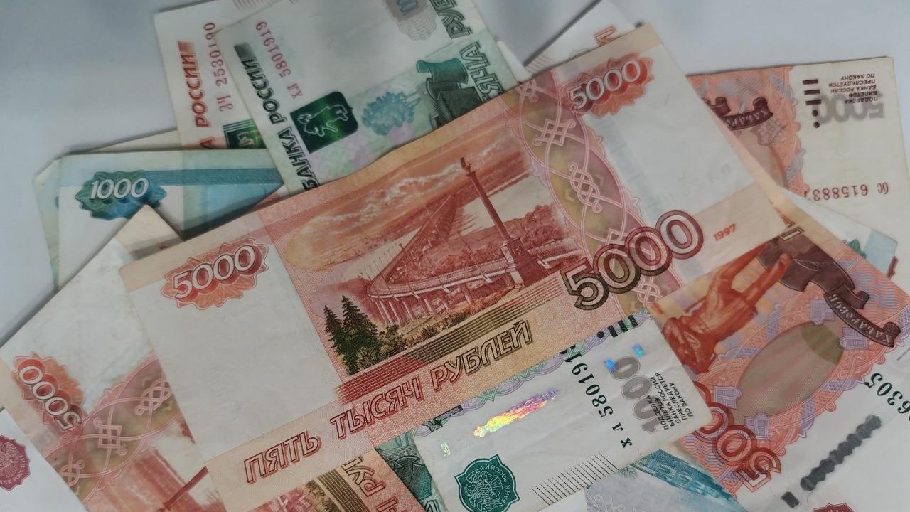 Эксперты Росстата сообщили, где средняя зарплата составляет более 150 тыс рублей В январе 2026 года в некоторых регионах России ...