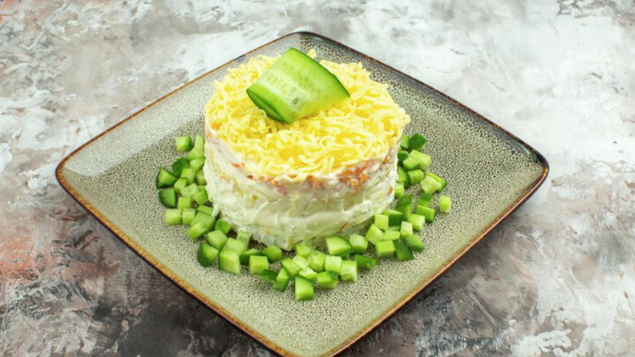 В 2 раза вкуснее и нежнее классики: готовлю к Новому году тот самый салат «Мимоза» по ГОСТу — ничего лишнего Забудьте о картофеле и моркови! Фуд-блогер восс...