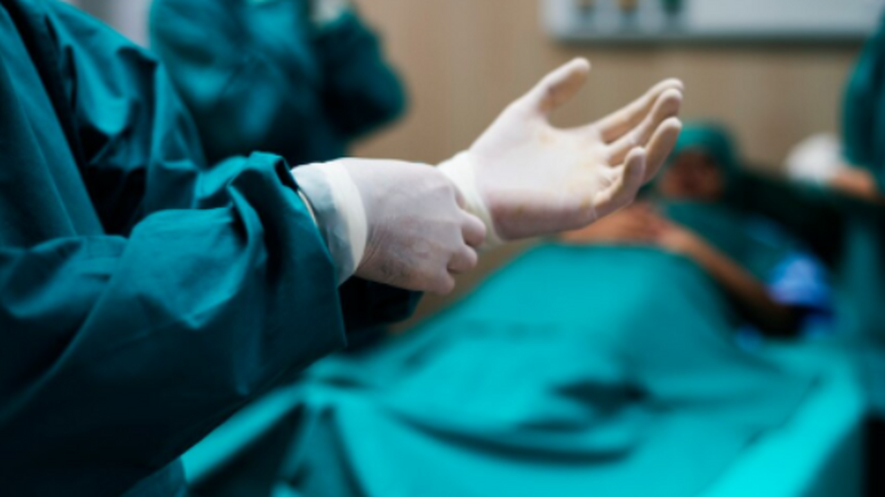 В Российской Федерации хирургическое лечение ож...