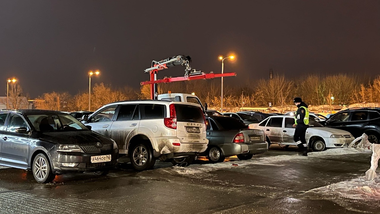 Зимние шины: с 1 декабря обязательны. Какие штр...