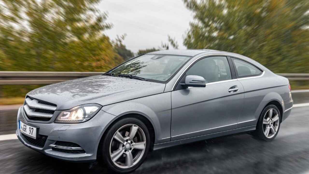 Ford решил избежать угрозу: отменил электропикап T3 и коммерческие EV-фургоны Компания Ford объявила о стратегических изменен...