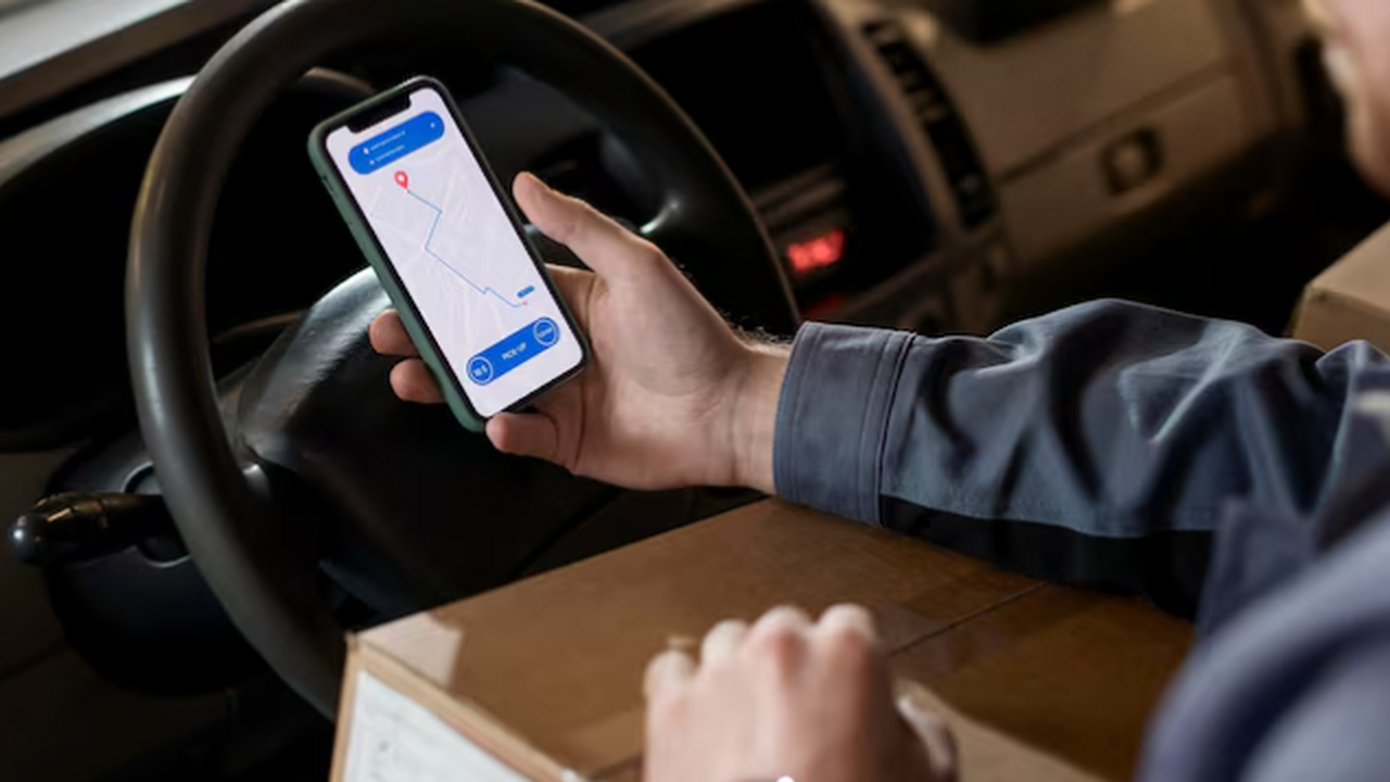 Маркетплейс «Мегамаркет» и логистическая компан...