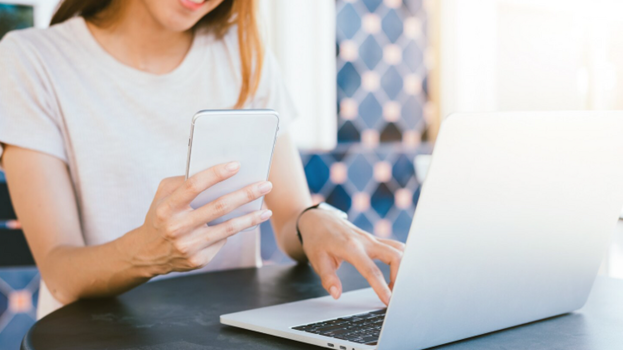 Онлайн-шопинг стал привычным для миллионов люде...