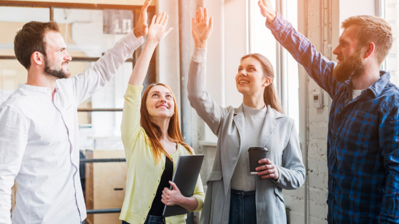 В областной столице прошла восьмая церемония вр...