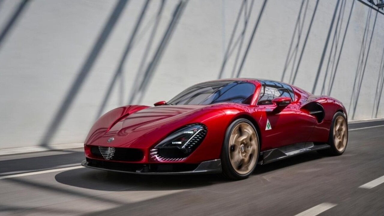 Итальянские автопроизводители Alfa Romeo и Mase...