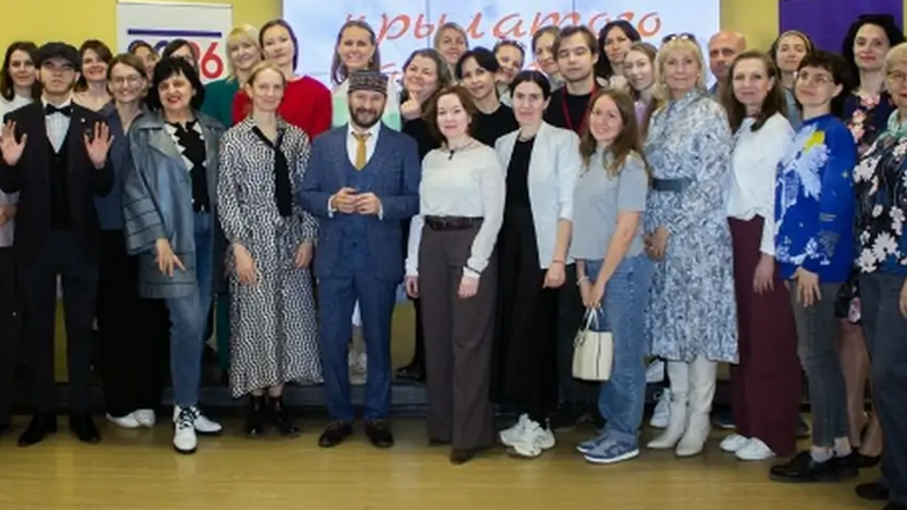 В Самаре состоялся семейный фестиваль «Крылья Жигулей» с мастер-классами В Самаре состоялся семейный фестиваль гуманной ...