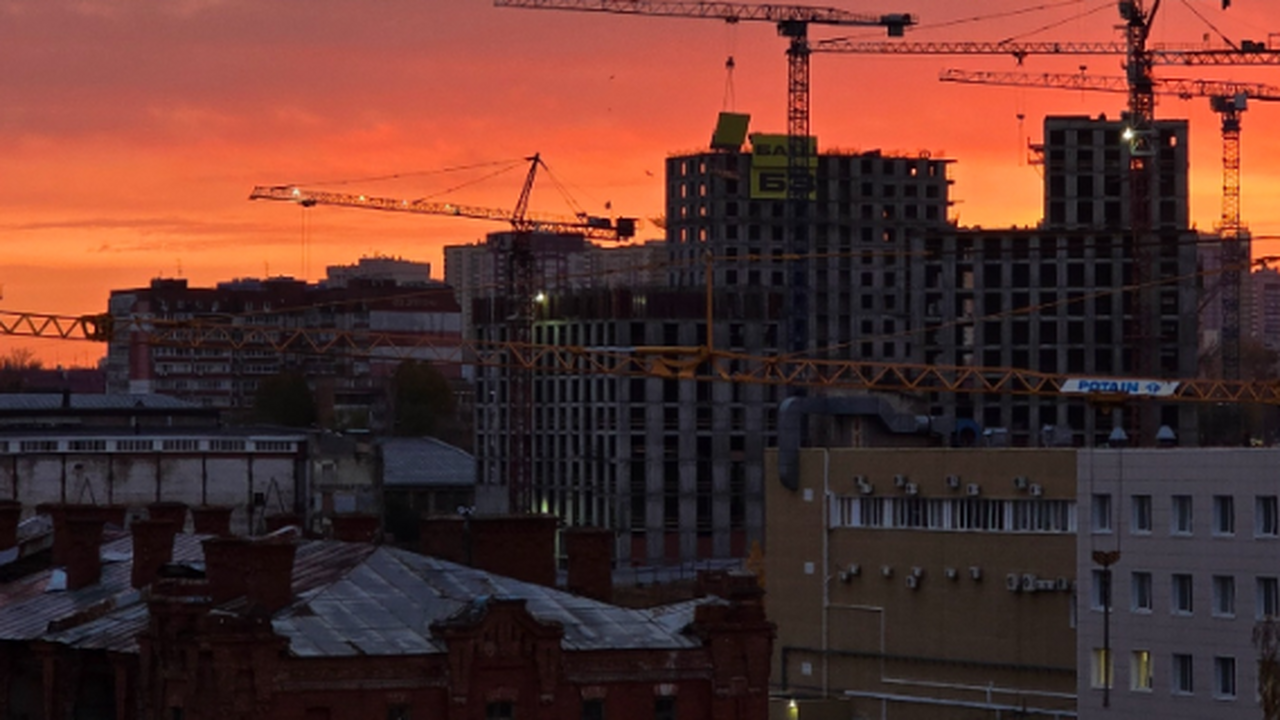 В областном центре завершилась процедура переда...