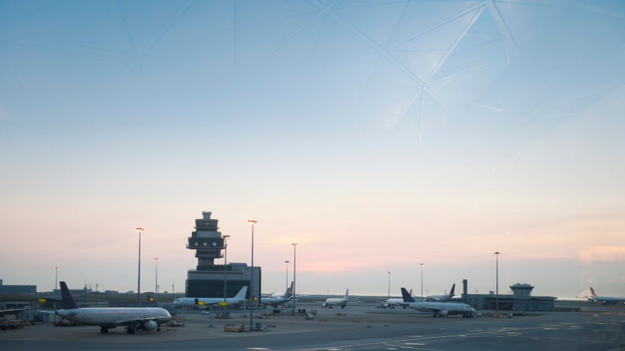 Билайн создал систему контроля обслуживания воздушных судов на базе компьютерного зрения Билайн Big Data & AI (команда по работе с больш...