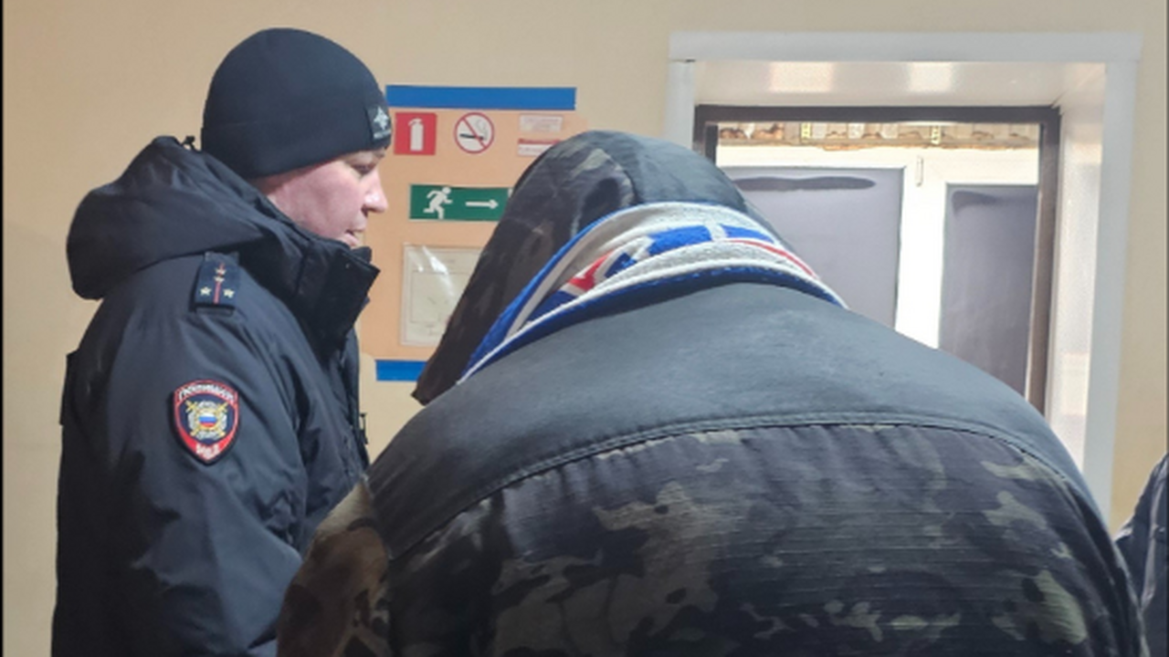 В отдел полиции Промышленного района Управления...