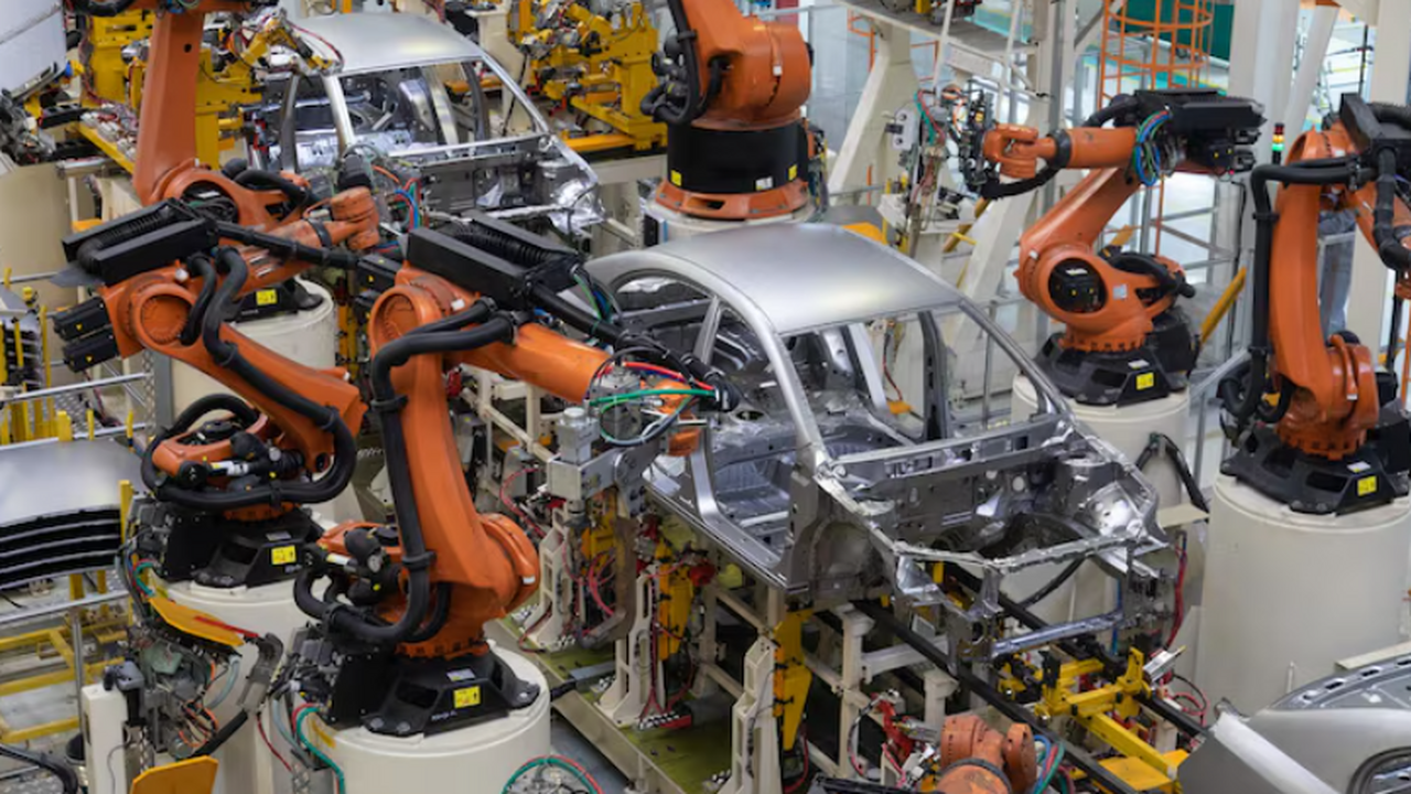 Финский автомобильный завод Valmet Automotive, ...