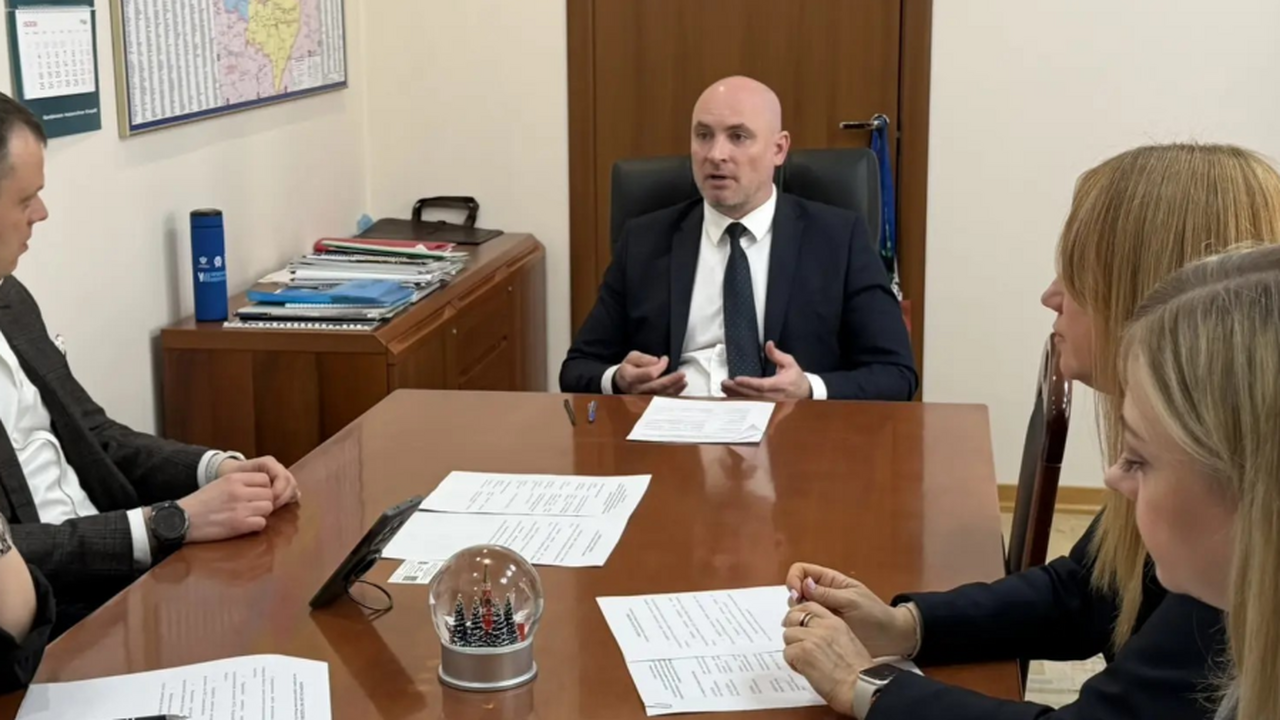 Представители Фонда «Сколково» (ВЭБ.РФ) осущест...