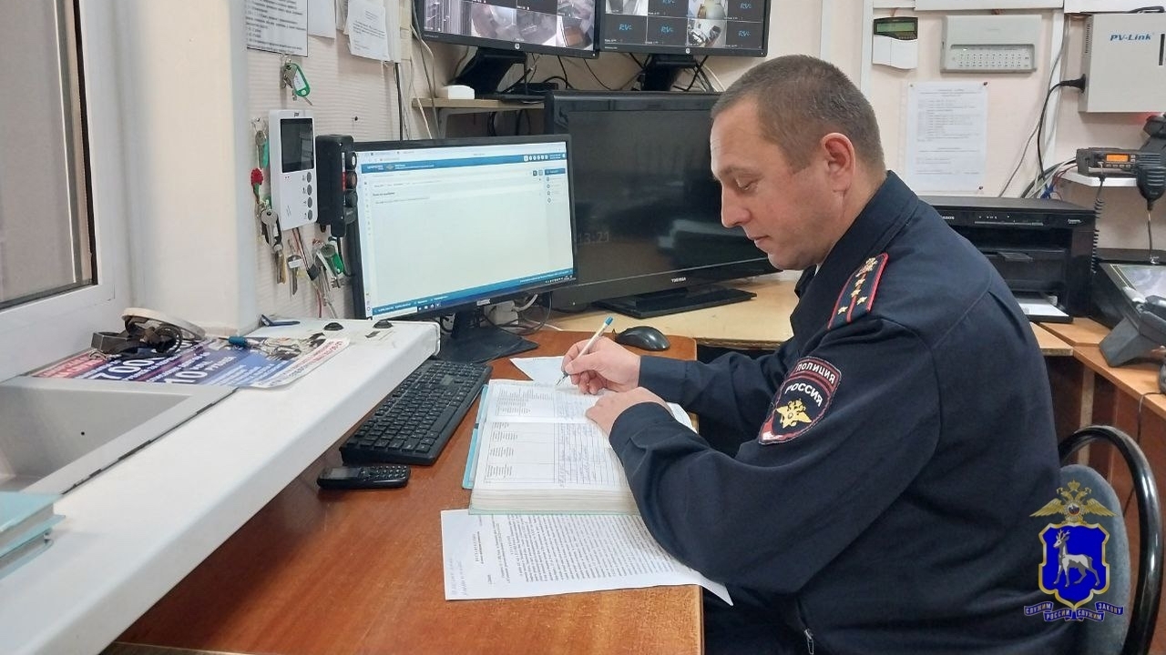 В Приволжском районе в законную силу вступил приговор грабителю, задержанному полицейскими за хищение товаров в магазине Как сообщалось ранее, в конце июня текущего год...