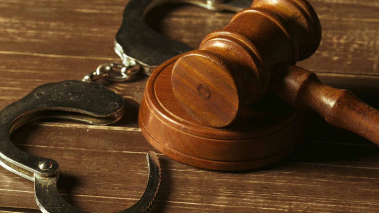 В городе Самаре на улице Физкультурной произошё...