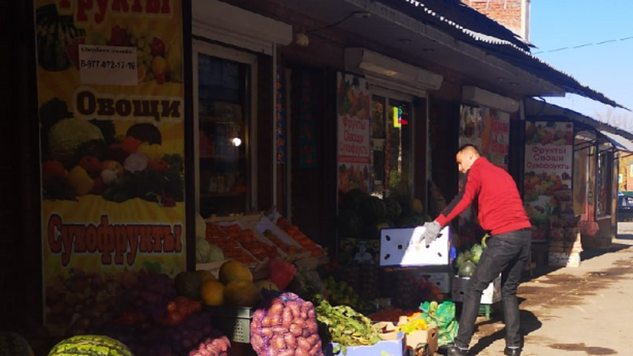 В Самаре хотят продолжить убирать незаконные торговые объекты 14 апреля 2026 года на заседании комитета по пр...