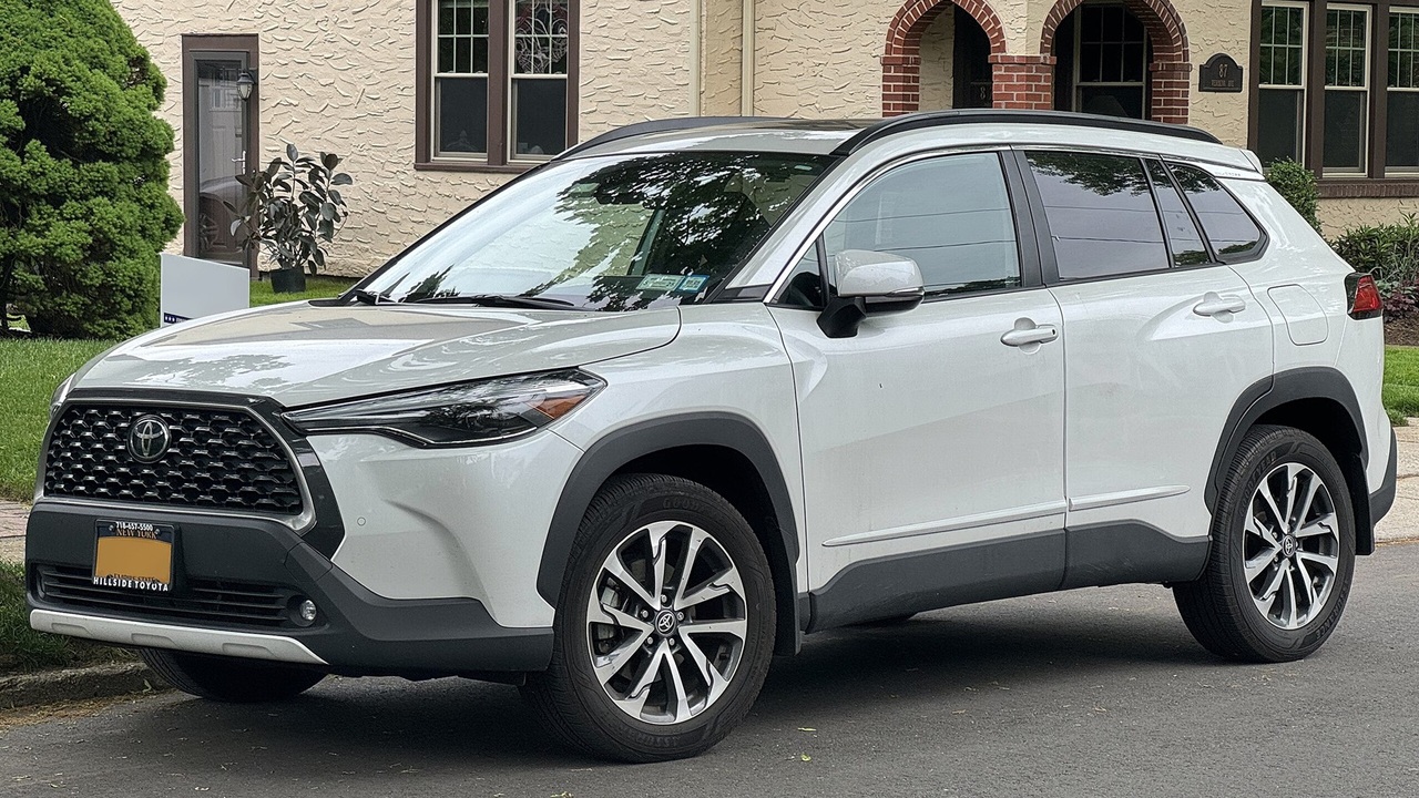 В настоящее время на российском автомобильном р...