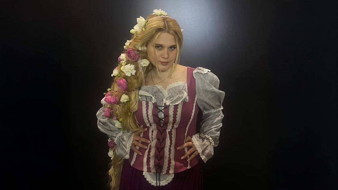 "У каждого мастера должна быть мечта". Интервью со стилистом по волосам Светланой Яиковой Светлана Яикова — эксперт в сфере beauty-услуг,...