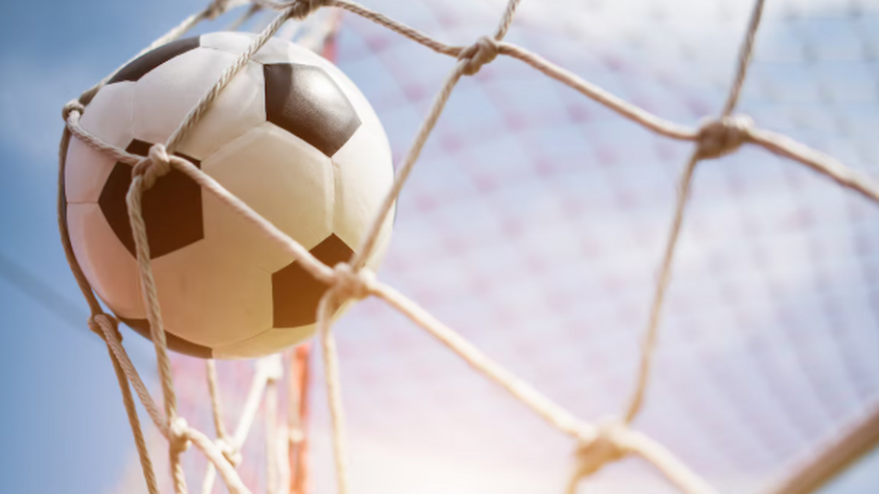 В рамках 26-го тура чемпионата России по футбол...