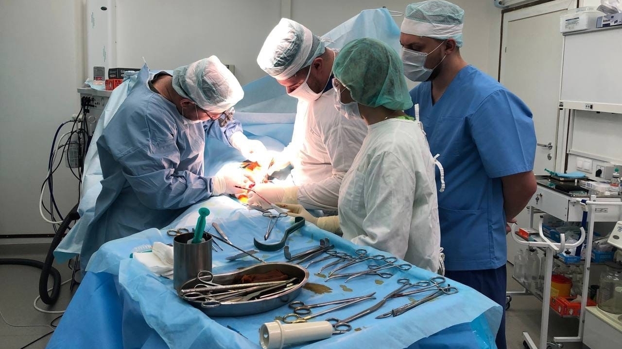 В Самаре удаляют камни лазером: врач-уролог ответил на вопросы о современном лечении мочекаменной болезни Еще 20 лет назад наличие камня в почках означал...