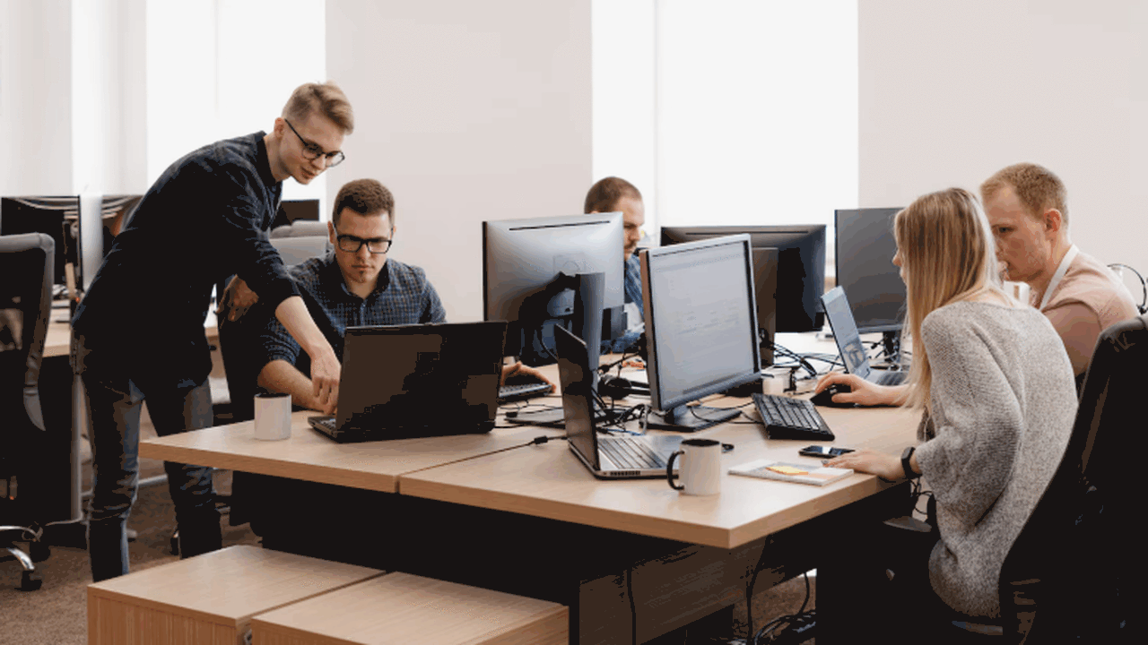 Исследование SuperJob показало, что 34% работод...