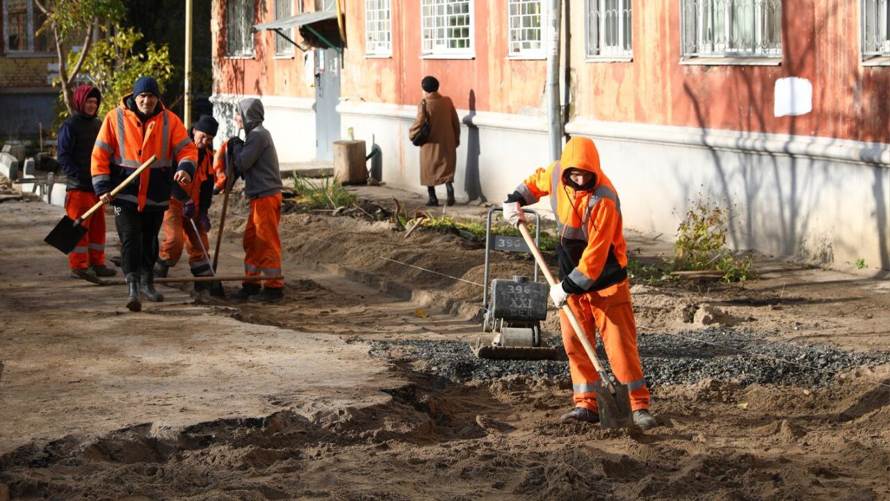 В Железнодорожном районе Самары специалисты завершили замену 1,6 км теплосетей 3 ноября глава городского округа Самары Иван Но...