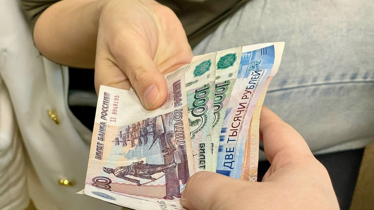 На юбилей сумму увеличивают в полтора-два раза....