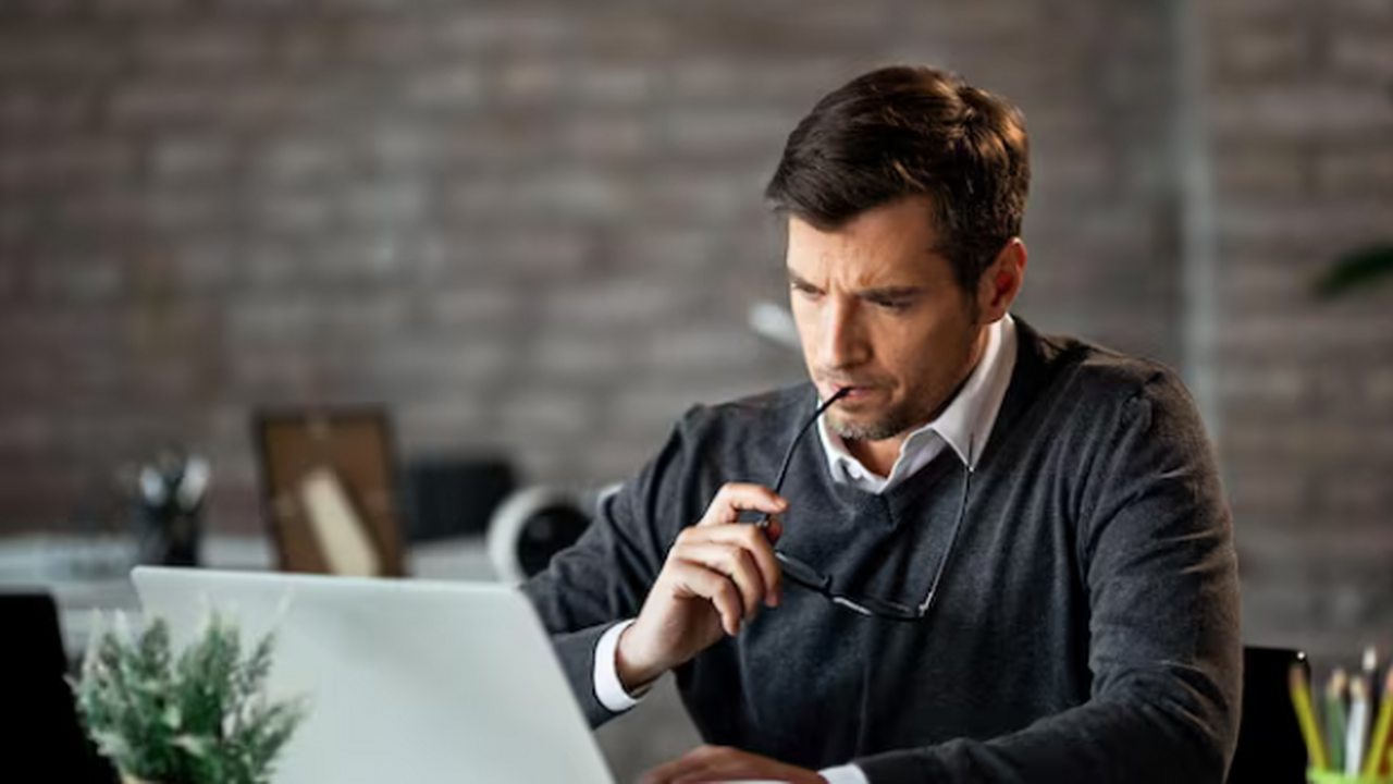 В опросе, проведённом SuperJob, приняли участие...