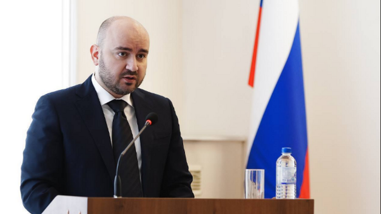 Губернатор Самарской области Вячеслав Федорищев...