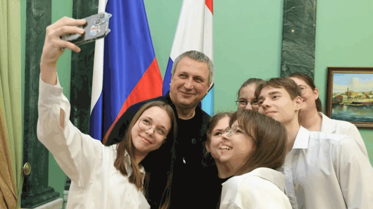 Глава городского округа Самара Иван Носков пров...