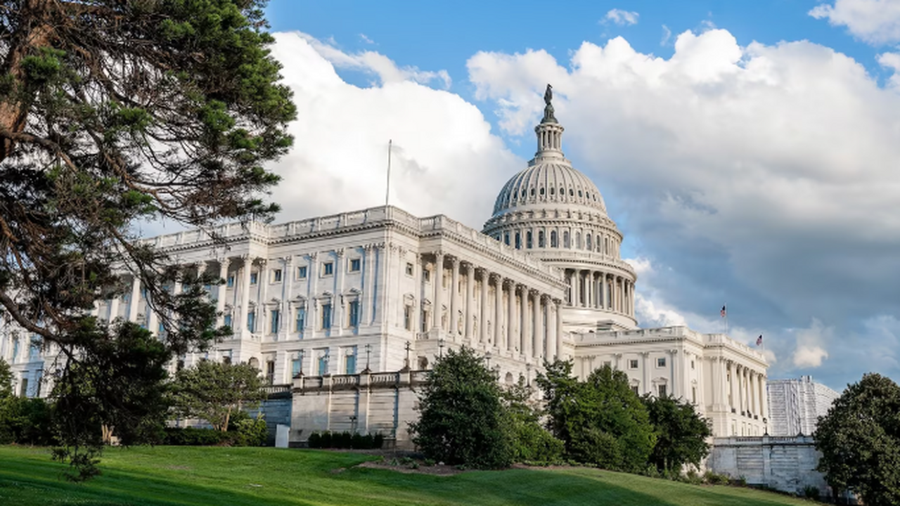 Нападающий и капитан футбольного клуба «Интер М...