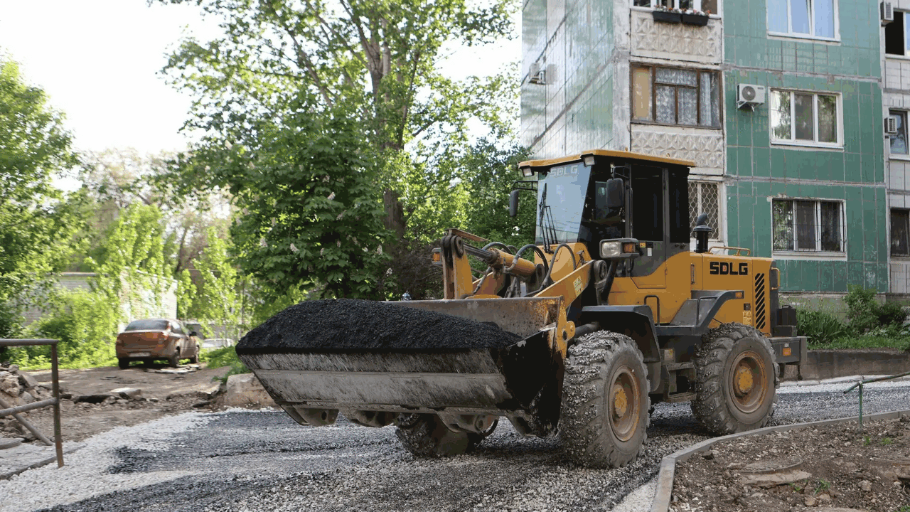 В Самаре в 14 дворах ведется благоустройство по...