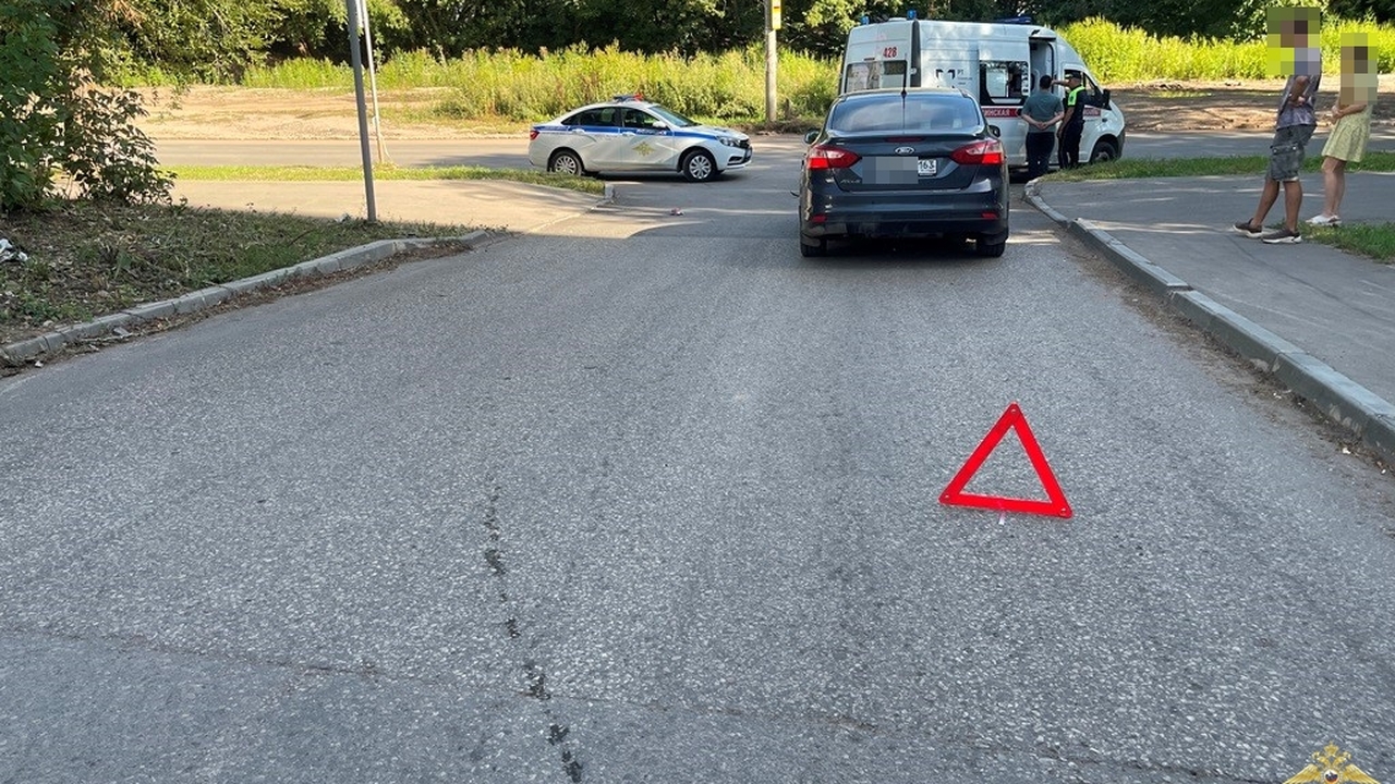 В Самаре мужчина на Ford Focus сбил велосипедиста В Промышленном районе Самары зафиксировано ДТП ...