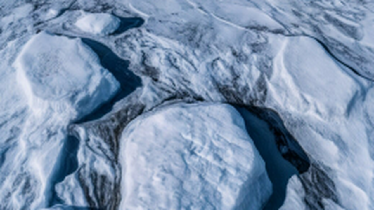 Ученые раскрыли природу уникальных образований,...