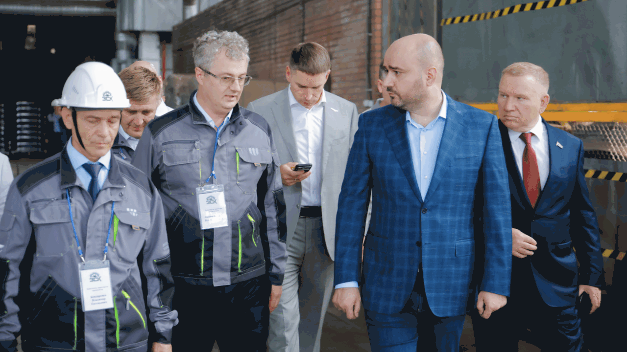Вячеслав Федорищев оценил подготовку к запуску производства колес для грузовых автомобилей и сельхозтехники в Самарской области В среду, 22 июля, губернатор Вячеслав Федорищев...