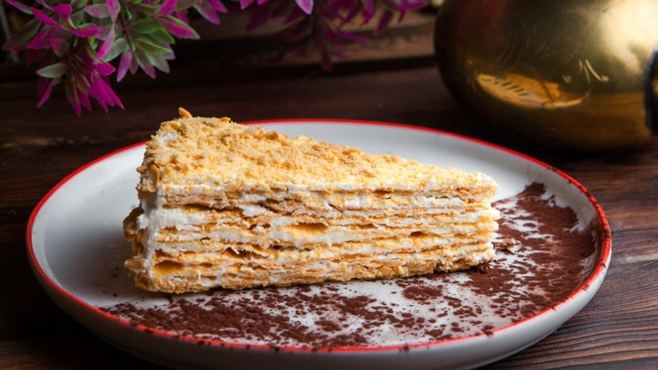 Ленивый «Наполеон» – быстро и вкусно. Торт для ...
