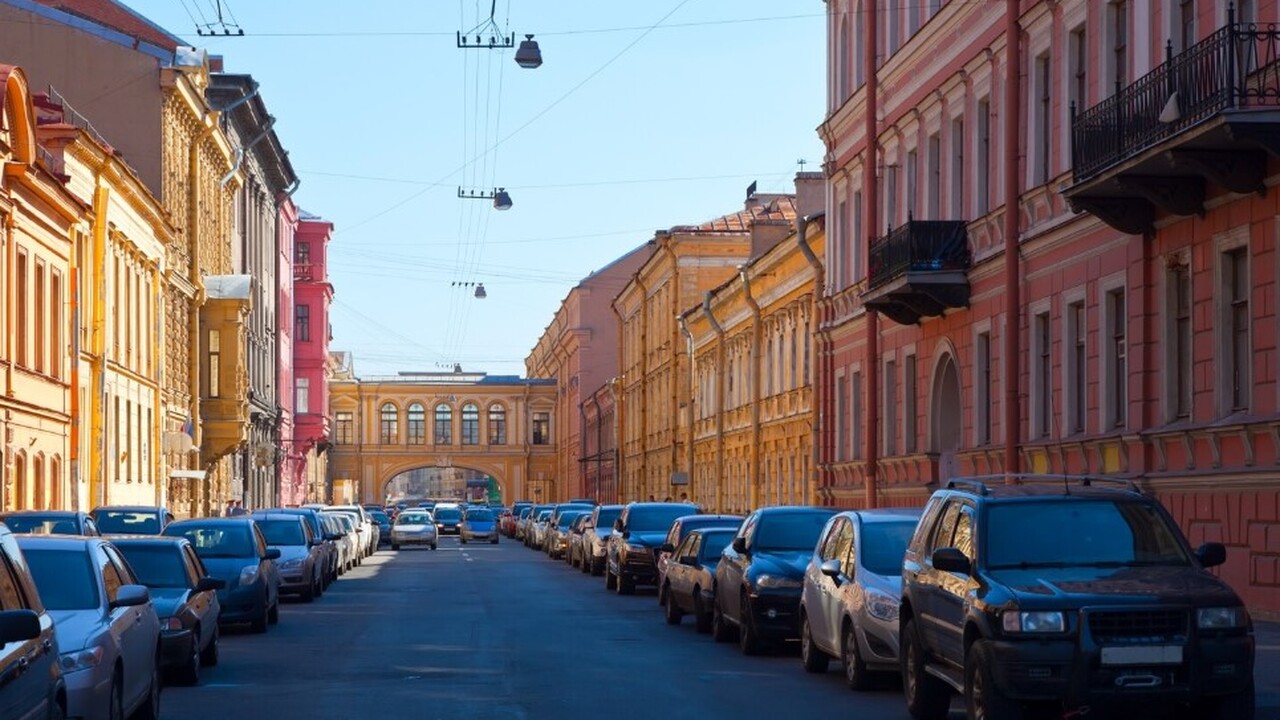 Петербуржцы в 2025 году не приобрели ни одного электромобиля «Москвич Зе» На основании анализа статистических данных, опу...