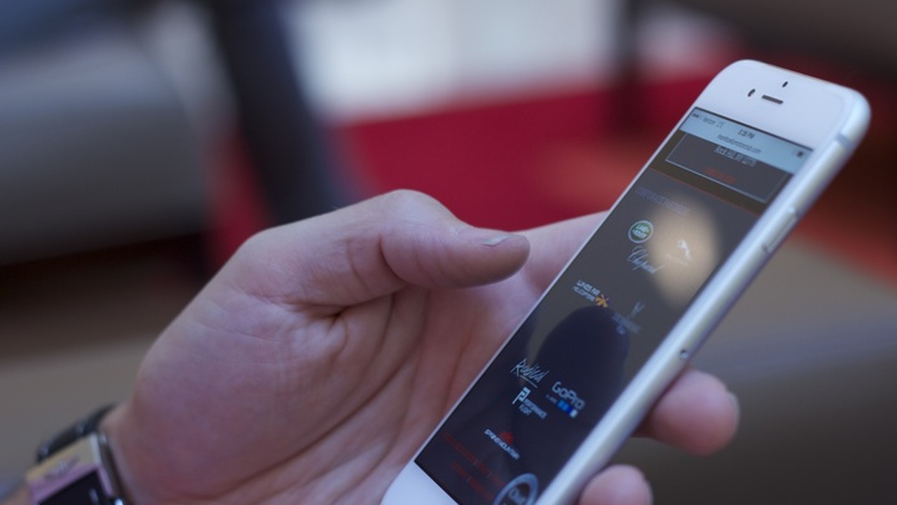 Массовые блокировки SIM-карт начнутся с ноября: кто рискует остаться без связи С 1 ноября 2025 года вступают в силу новые поло...